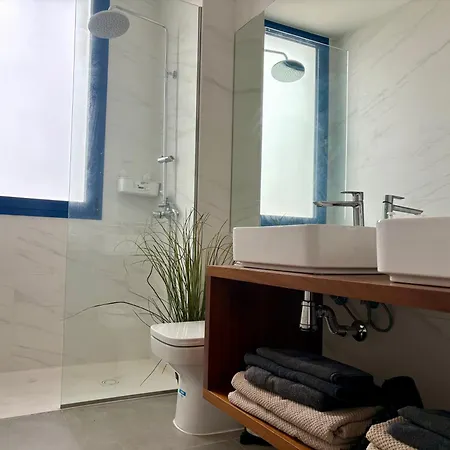 Airport * Плайя-Онда