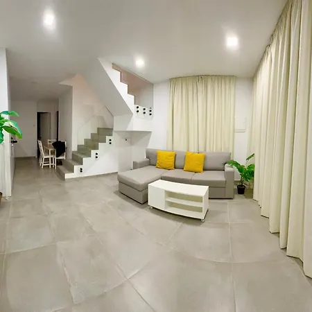 Airport Дом отдыха *